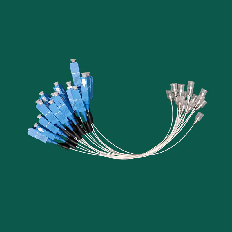 How do fiber optic pigtails connect the 